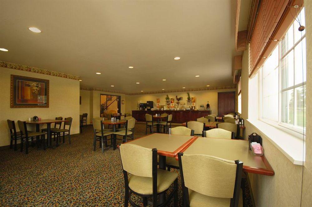 Crossings By Grandstay Inn & Suites Becker Екстер'єр фото